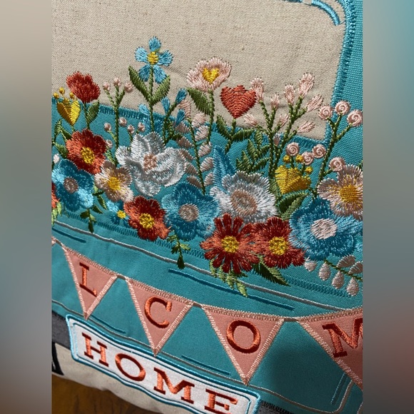 NWT LARGE BOHO DECORATIVE PILLOW - Picture 2 of 3